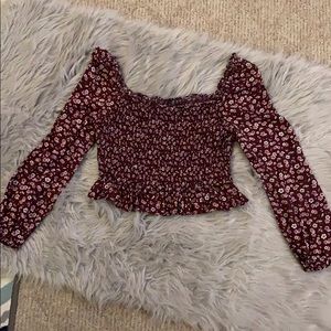 Wild fable burgundy floral crop shirt CUTE size L